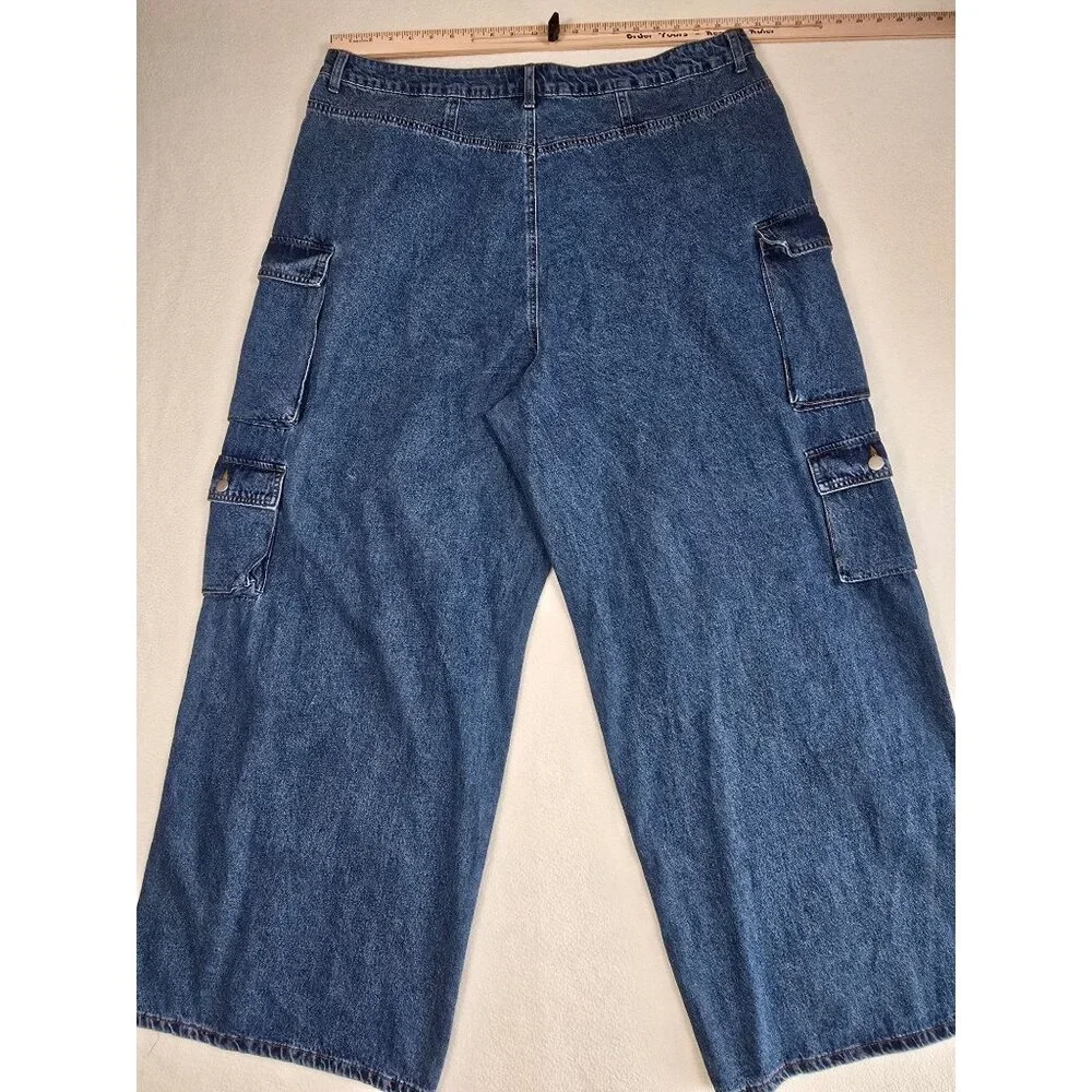 Fashion Nova Womens Blue Denim Cargo Pants Size 22 Wide Leg Baggy NEW - Picture 5 of 5